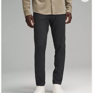 Lululemon Men’s ABC Slim-Fit 5 Pocket Pant 30L
Warpstreme